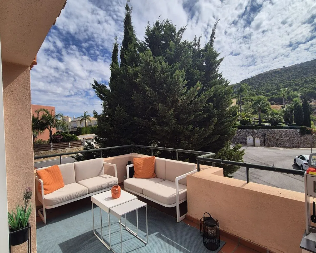 68305521-e04e-4699-8861-be70c815f838