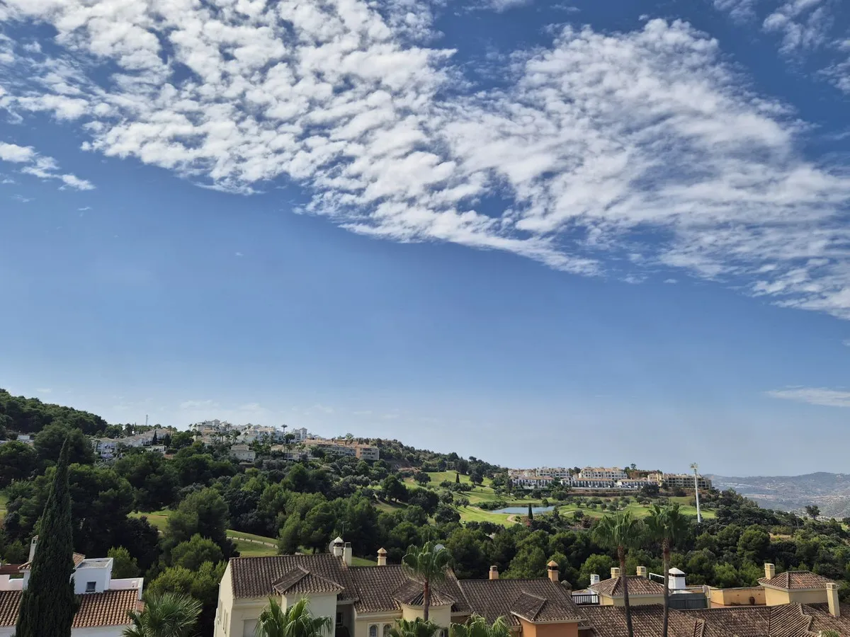 a130b9b9-7030-495f-9335-13bf4c83bb8d