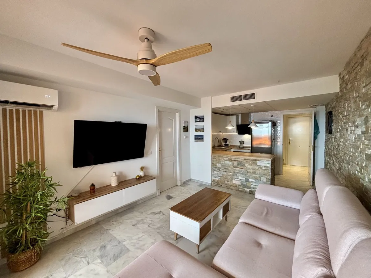 09ec9bb0-bb76-44e2-b251-003179864dd5