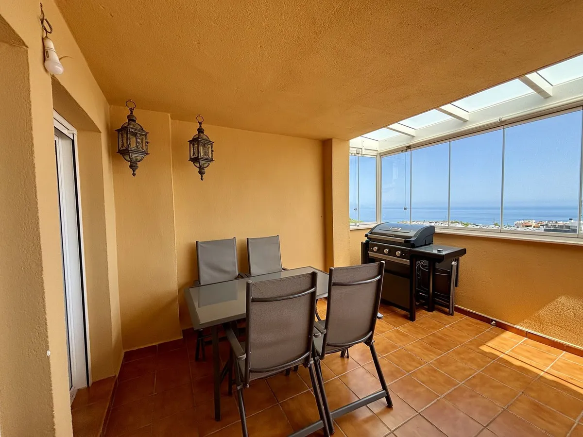 1b82b91e-e133-4300-afc6-25322a8dc081