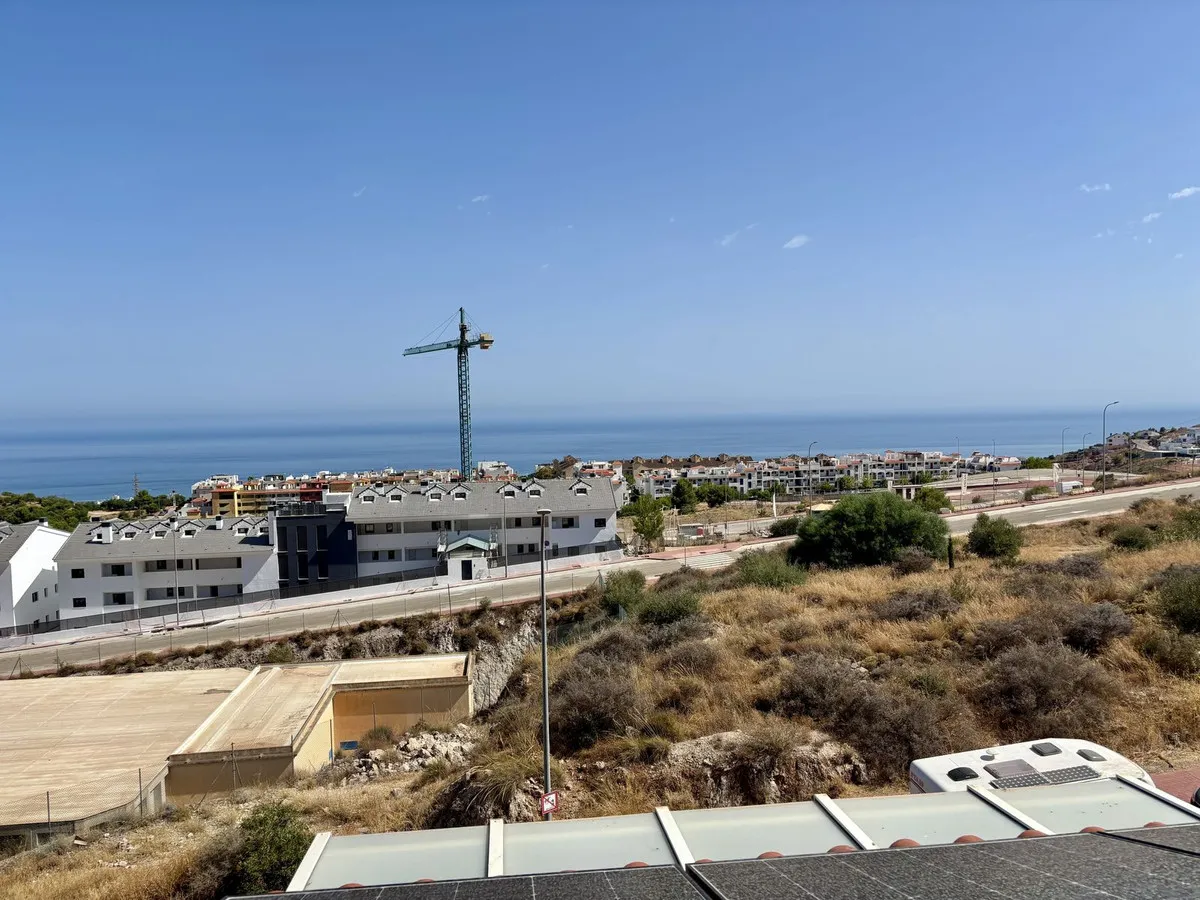 20a6a693-45a5-44ec-85c1-05650e177a63