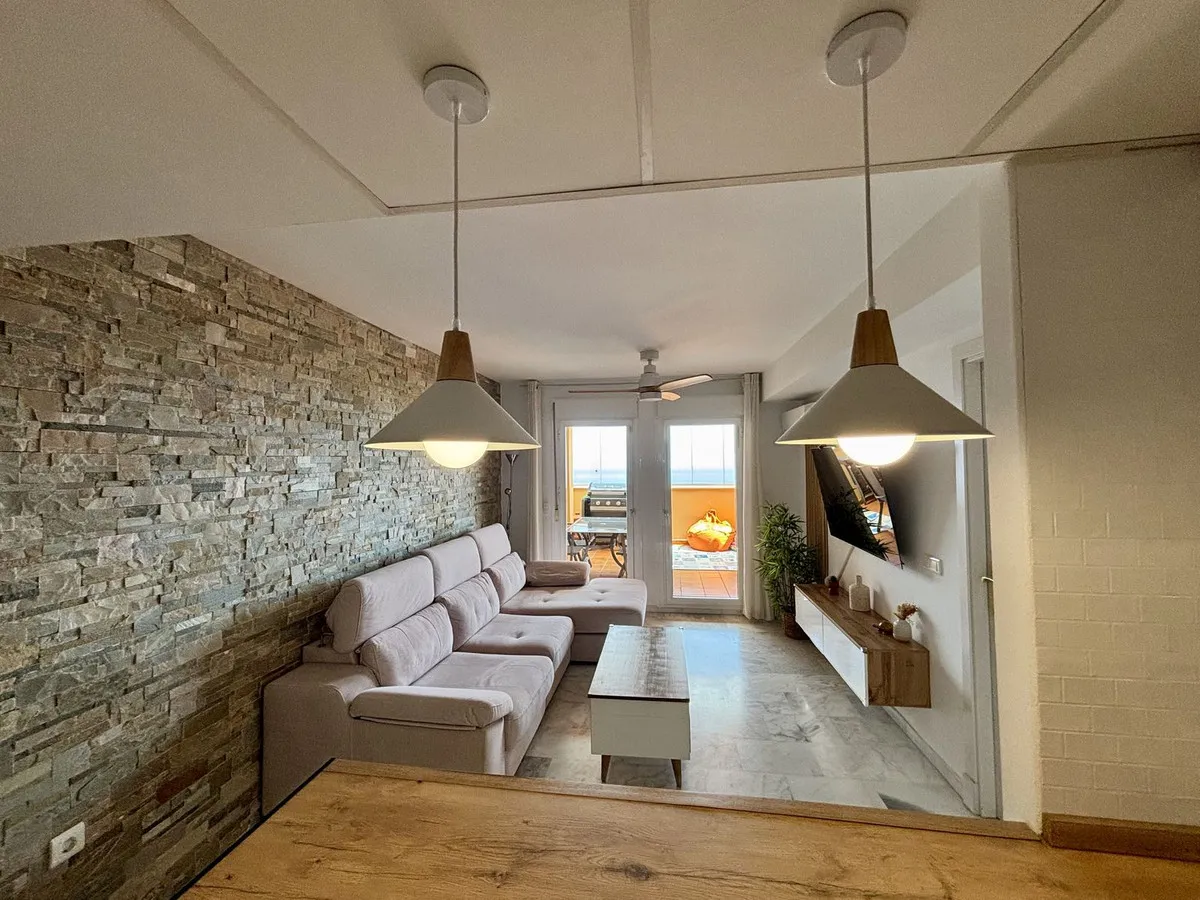 62738a30-19d7-4efd-a8d1-156f25c898e2