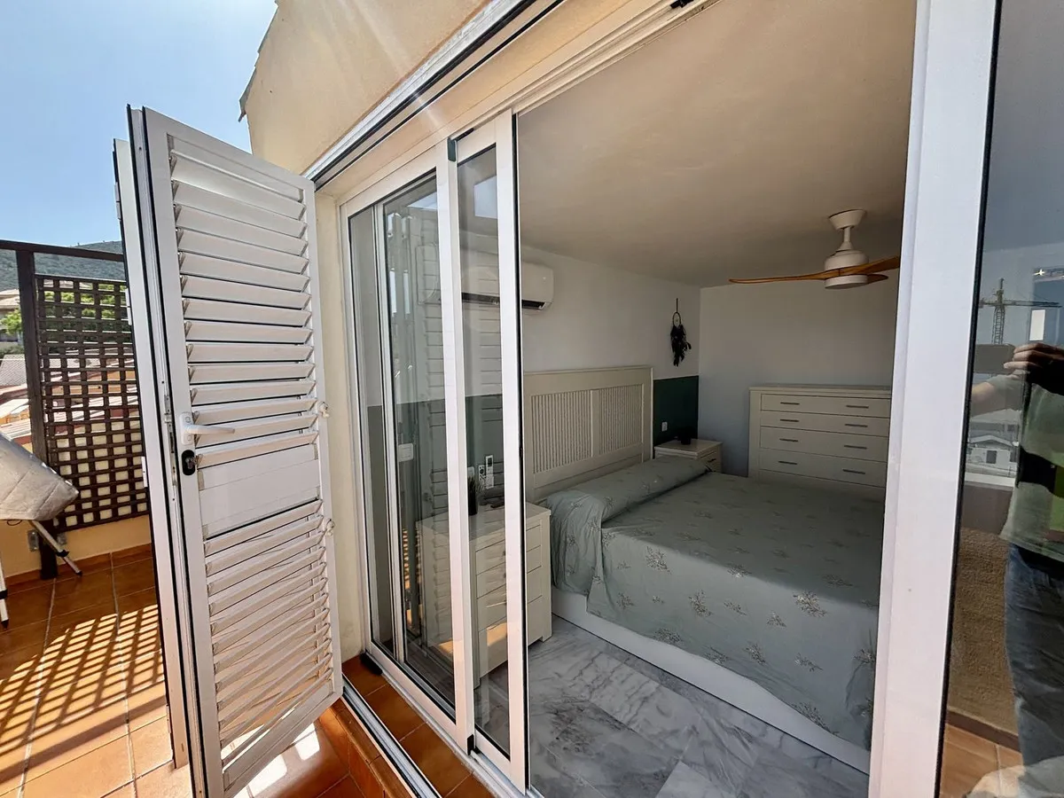 855ecd3f-43cf-4b1b-8796-71fa5f04157f