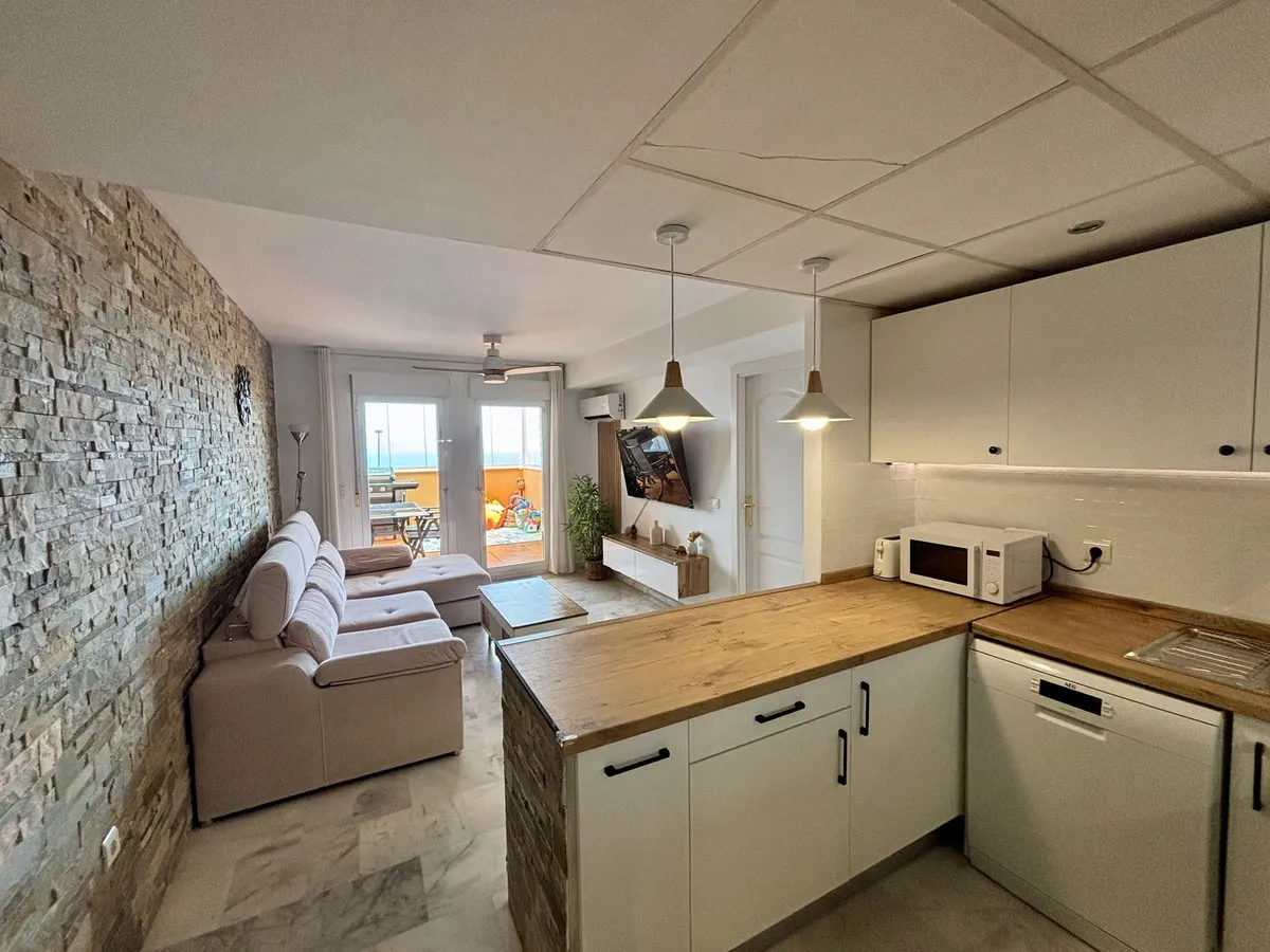 d262903a-c7b1-4b01-98b9-20db20c3fc47