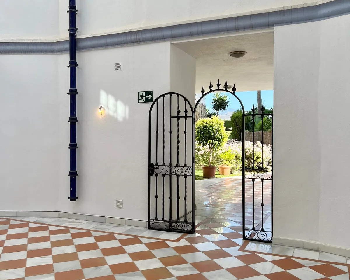 5572780c-3cf9-4880-9c09-5f70c122b3f4