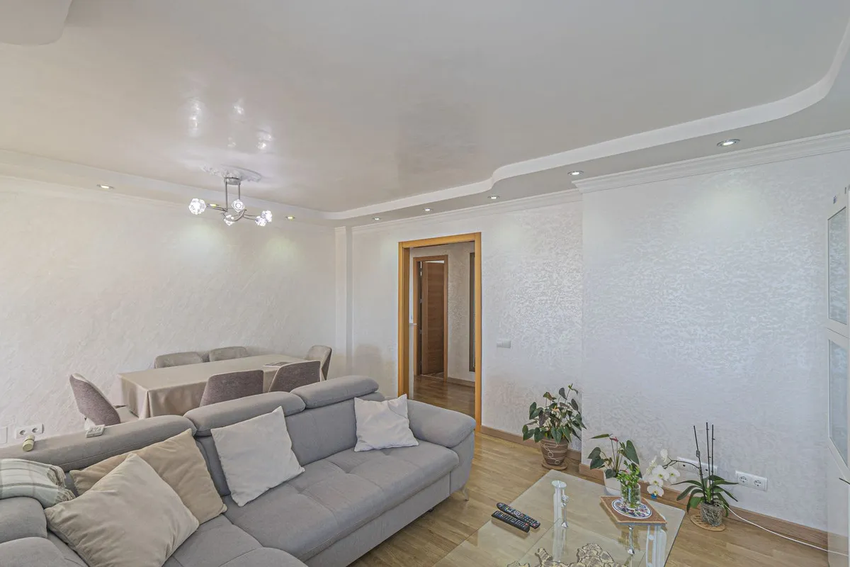 8ae0878a-92af-4453-978b-f3ab54f61e8f