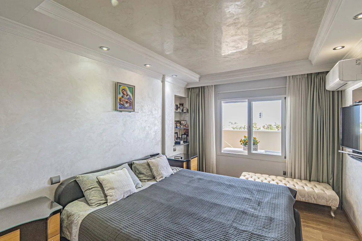 db7cdce2-4cf5-4d63-90ff-a559cf45e643