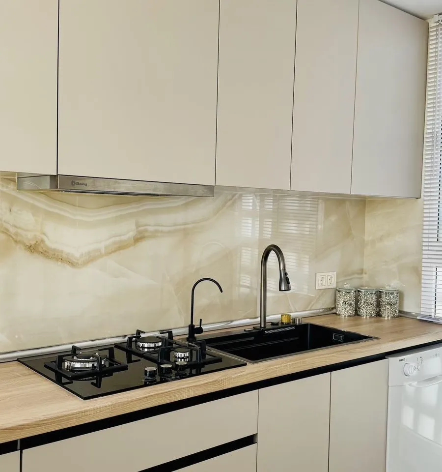 fbf2b7bb-27da-4dda-af90-499c57b111e9