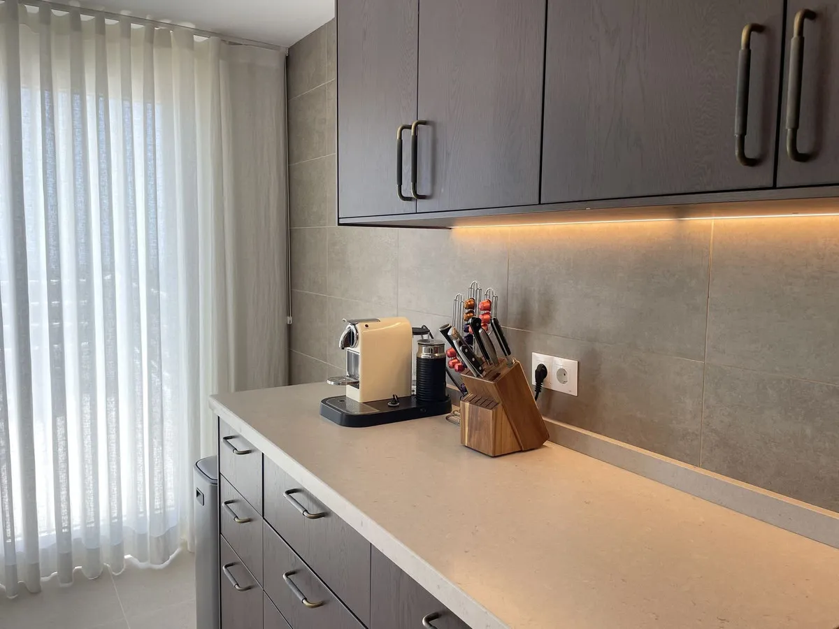 077f8345-bbd0-418e-ade4-6f8f69b8d03d