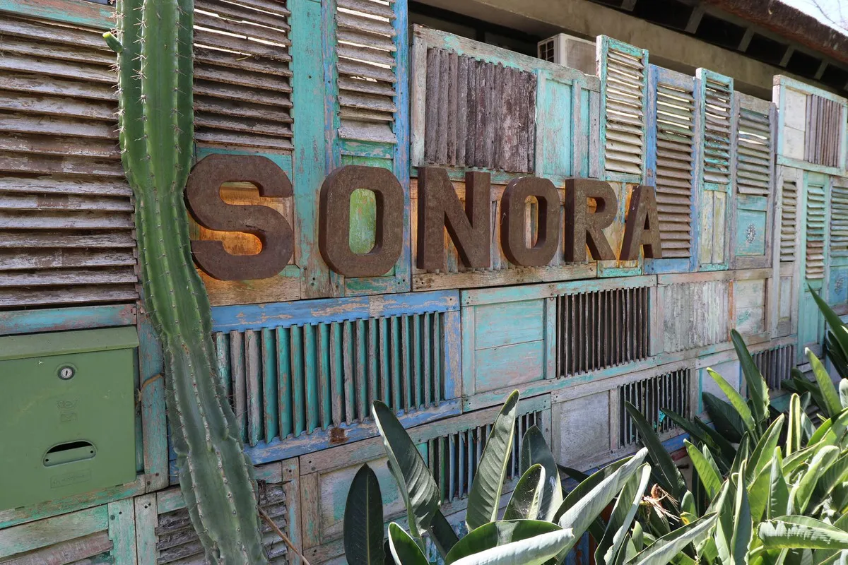 2fefbeda-2d99-4bc6-9613-7312624a1c81