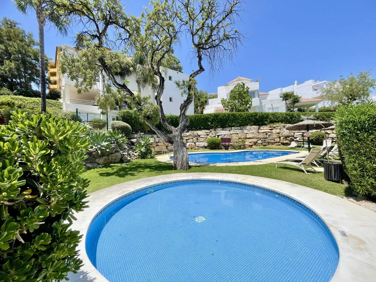 4779e04d-6442-4c49-8b72-51edacebb847