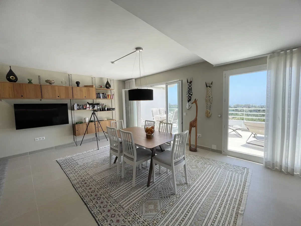 a9fcc3f0-b431-408c-9029-2103bed29238