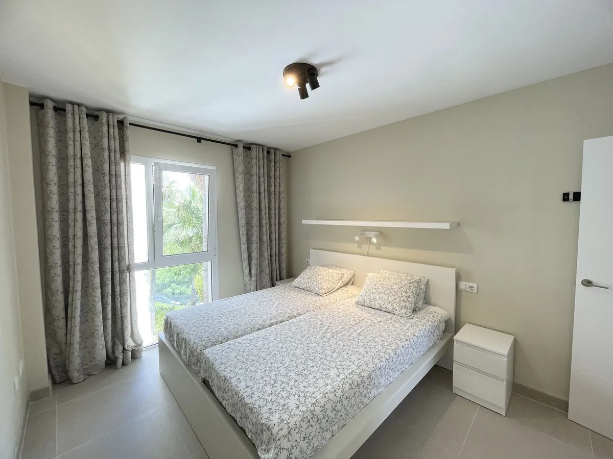 bd69bf4c-a91b-4506-84a5-ef429ad286fa