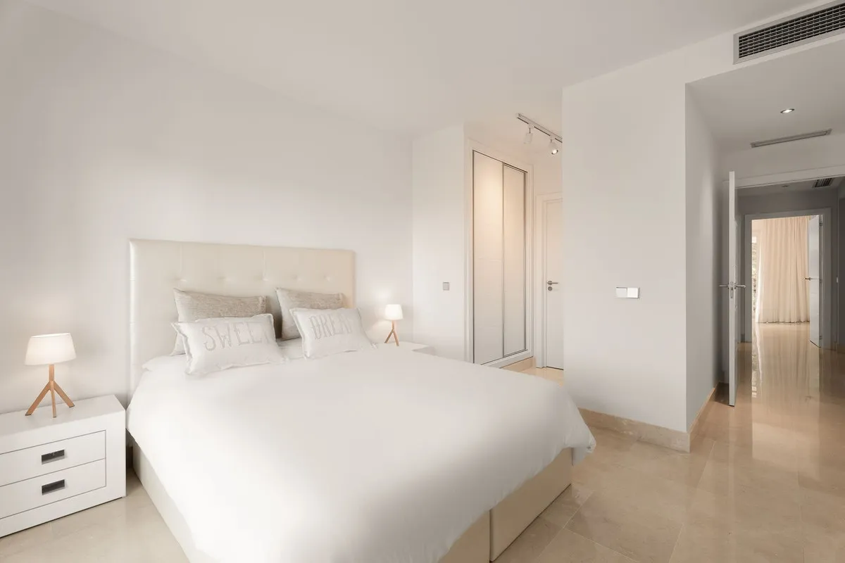 082195a8-98fb-4c7a-87ff-87bac2fd82f4