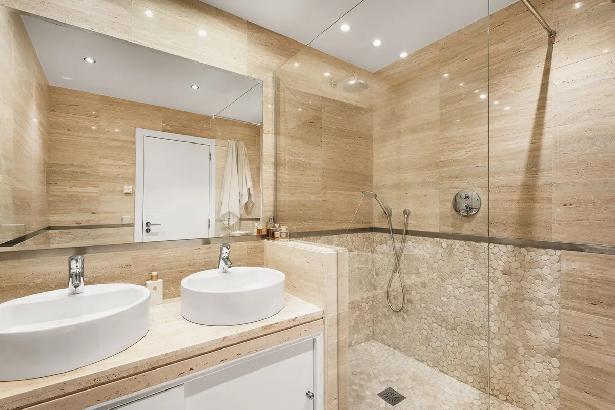 1d508e3a-fb6e-46d2-b6dc-373b43e0621f