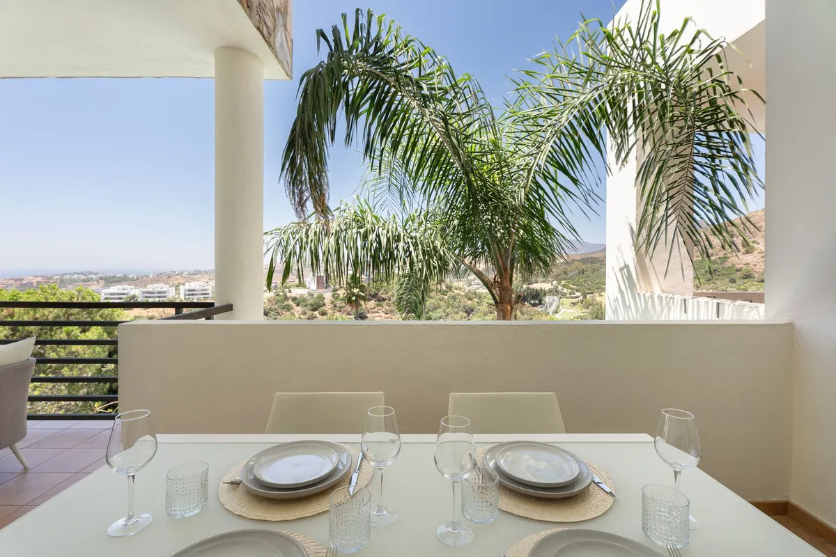 faa0e530-2dd8-4ed5-9ff5-ac9a40249a49