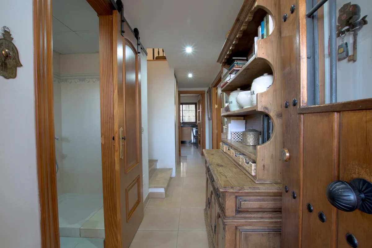 32f931c4-630f-4624-9400-d8ffb71ceba0