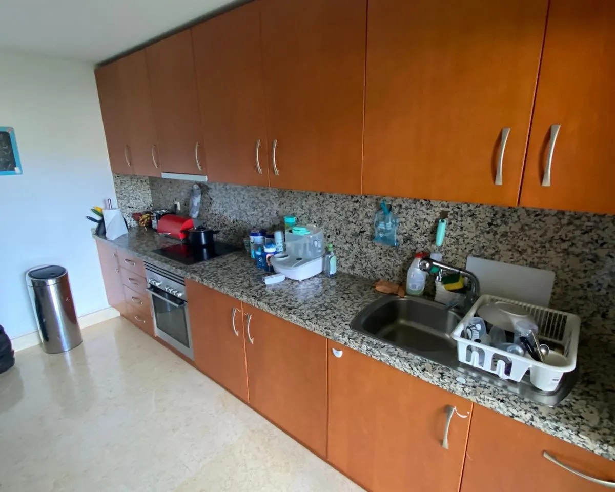 6e86f17e-83c8-443f-a377-5e90aaec31e8