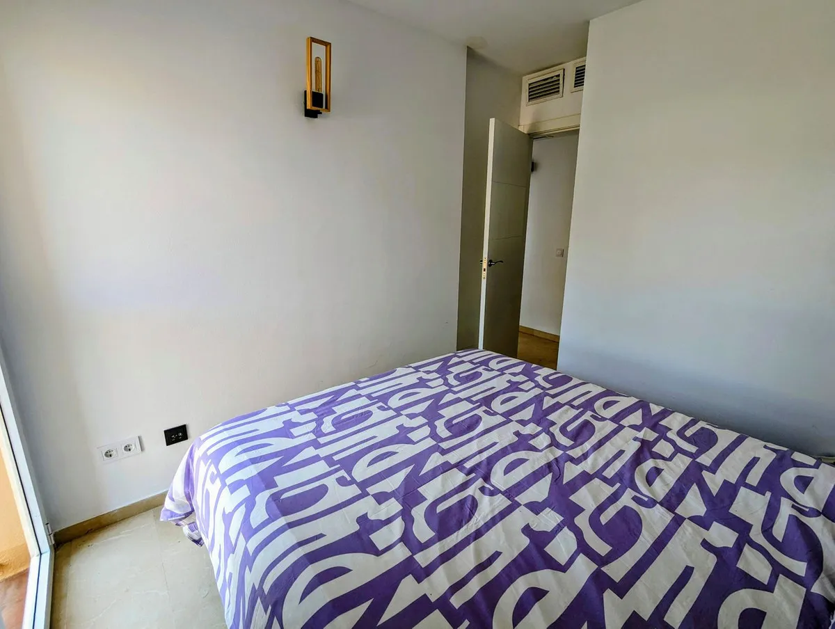 1a9c3d9f-dc3c-4f6f-825f-5dddfb5873c2