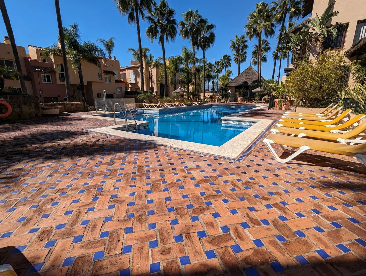 55ccc581-1676-4ff8-8a13-9ea3b28df7d6