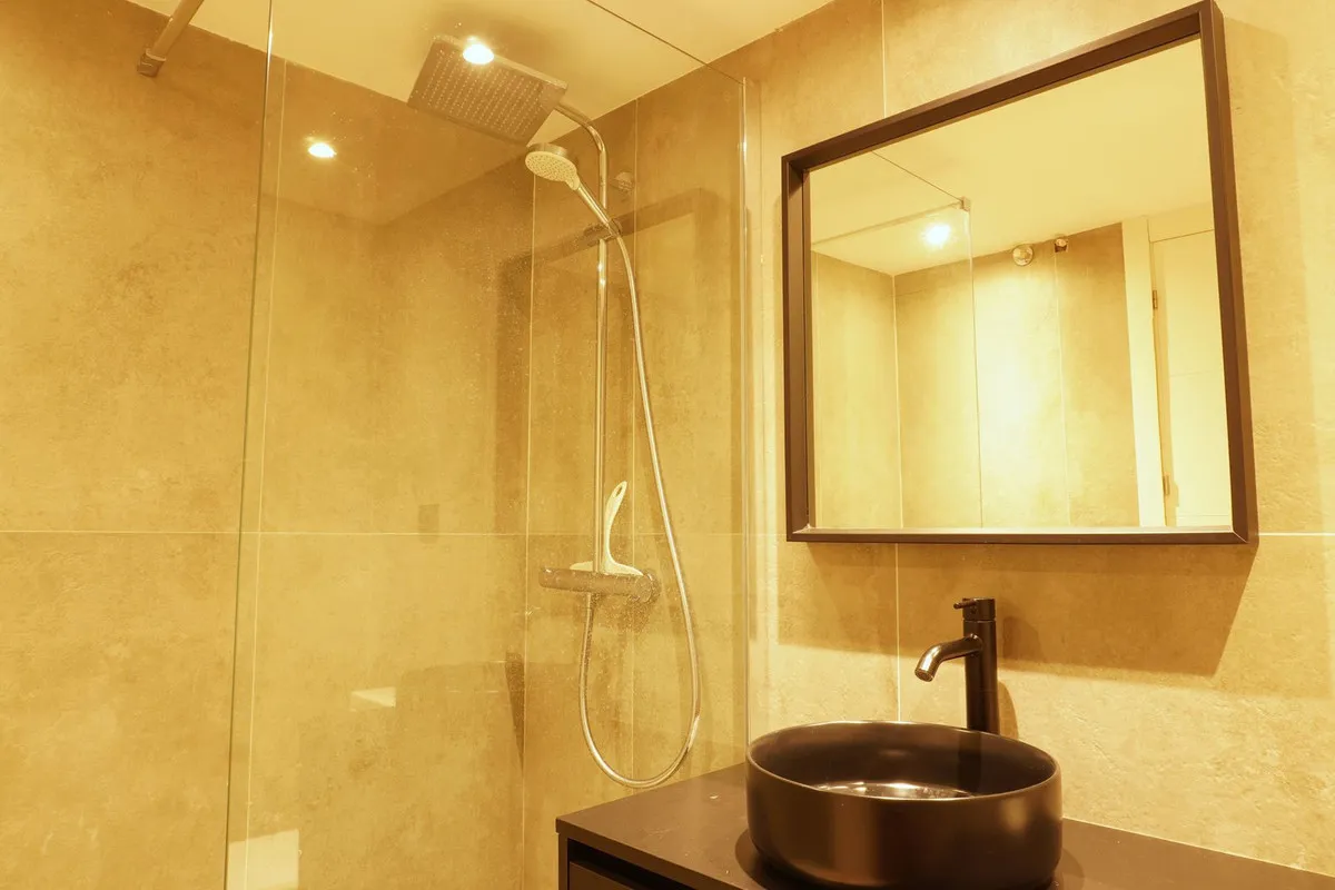 a87374f4-6b5a-41e5-a984-85bc63330367