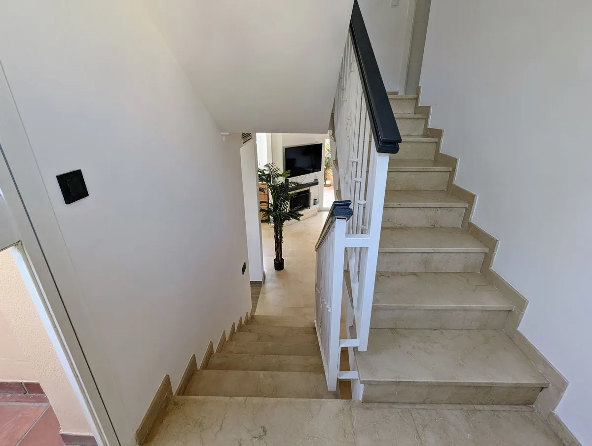 afbe9bce-6425-43a9-ae05-4b79cf7271c4