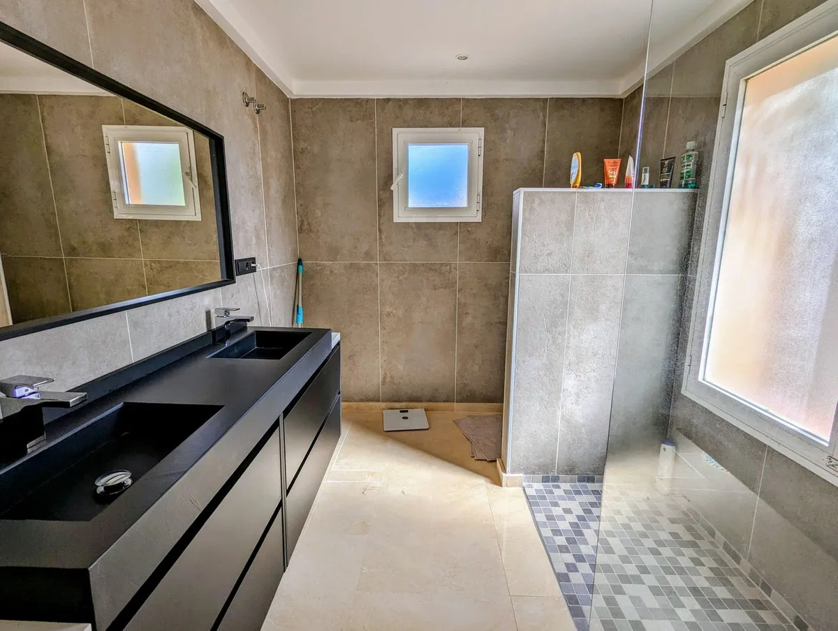 c3db45d0-91d1-41a4-8769-93ef0a253e0c