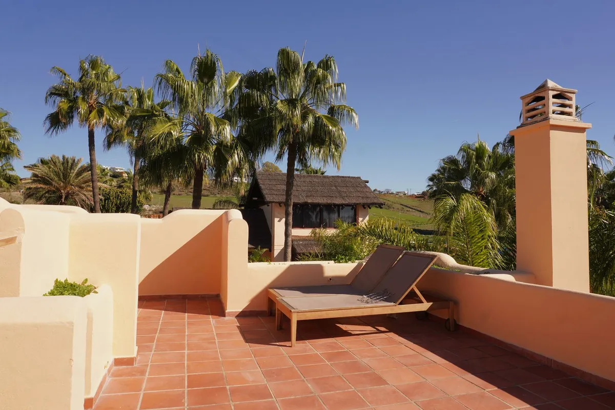 f4a7d553-bed7-4ee5-bad0-e348572494f3