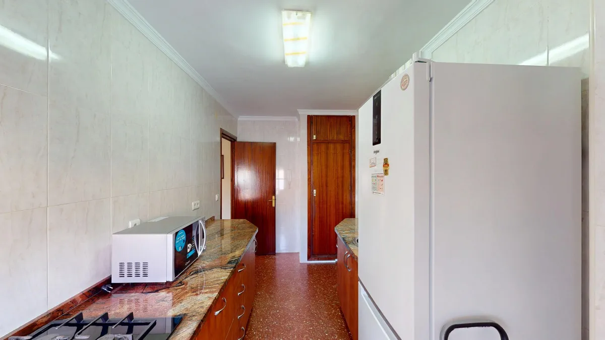 18c4748f-e774-424a-9228-a37444b25d46