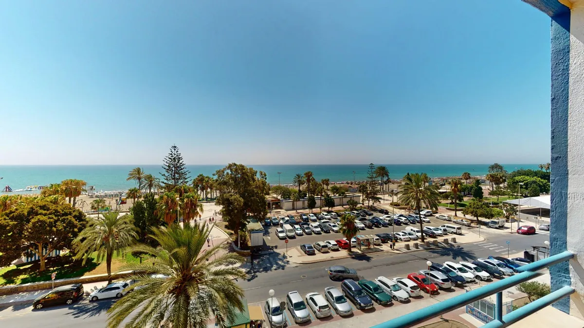 bae88b5e-3d7d-45fb-a4e5-5af99622b80c