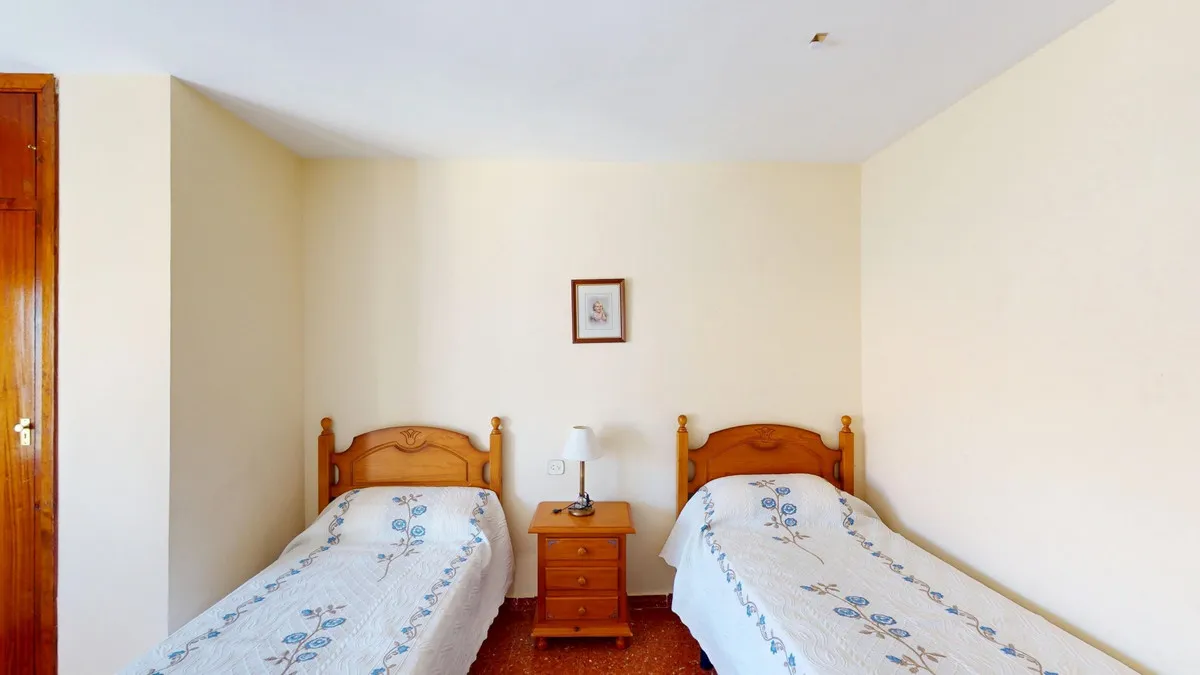 e96ed587-2647-481b-9170-cf74250bffe5