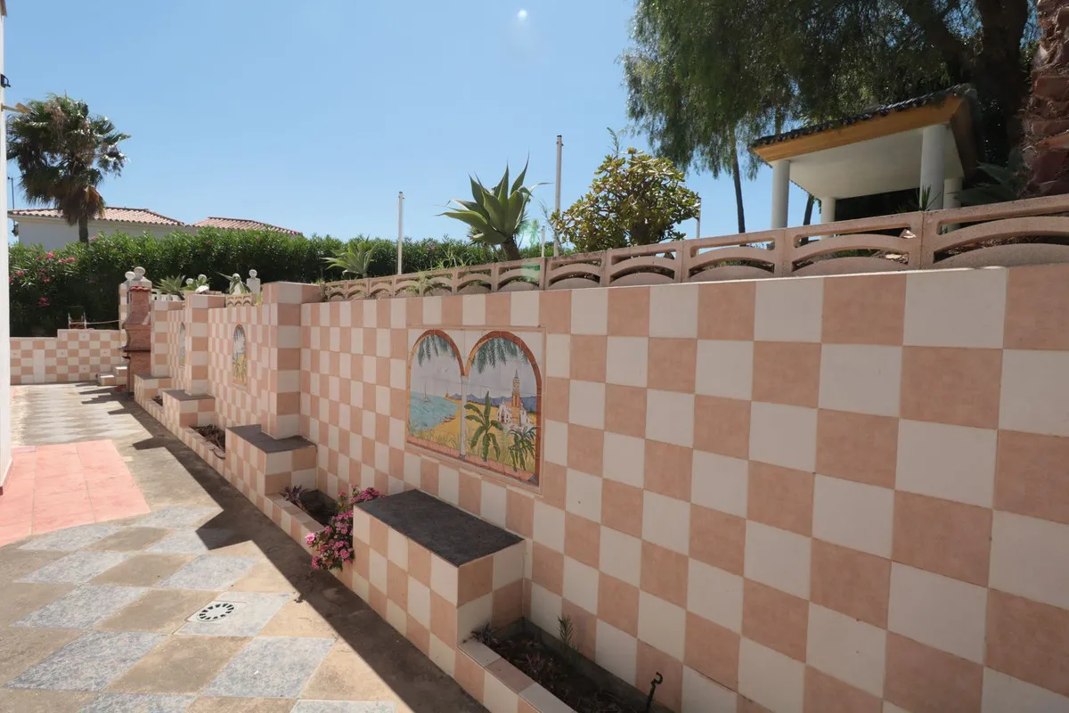 2d556b11-415a-4570-a879-cf711a0d2586