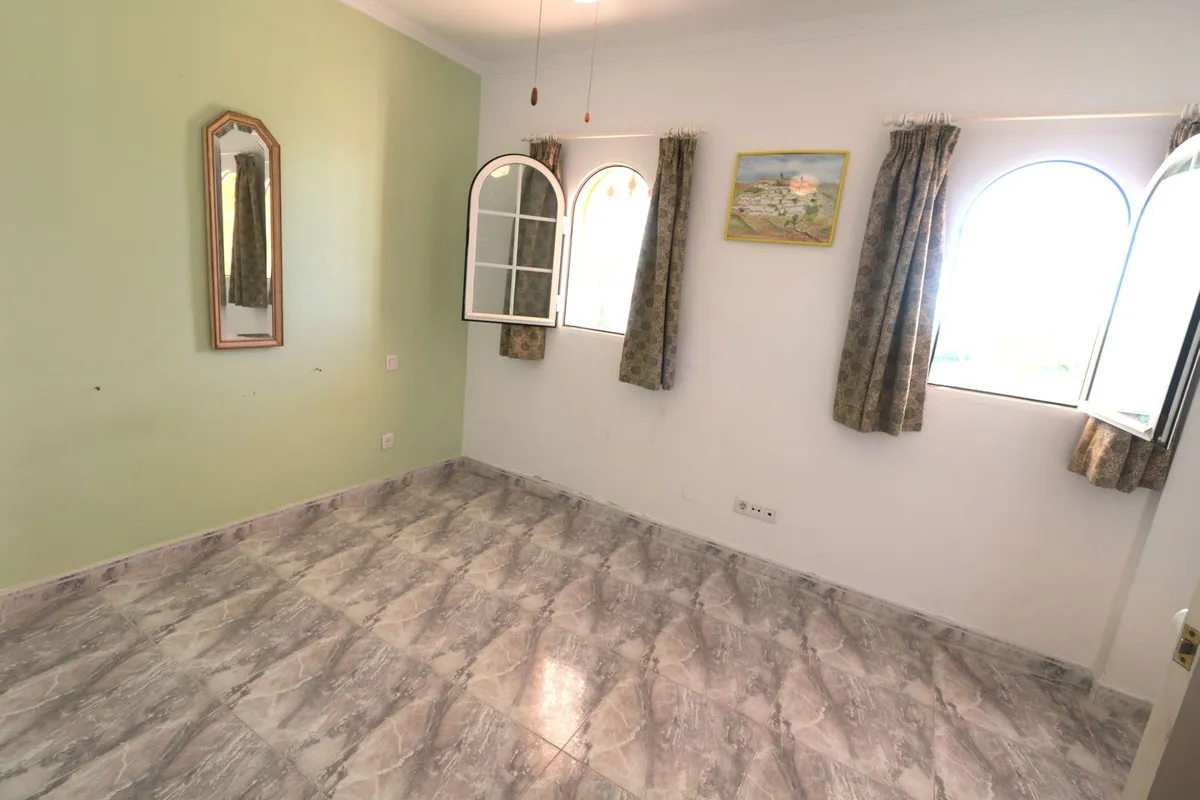 6060c25f-b547-4d5a-b0d8-cce351e4b9ab