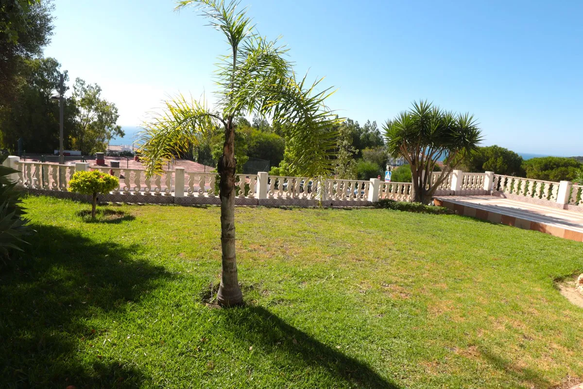 7302171d-585c-4a3d-bc3b-a61481871f76