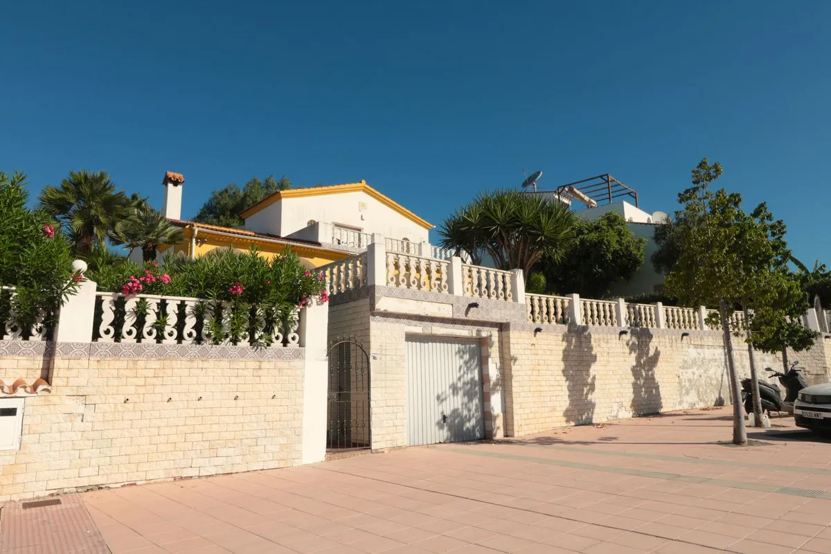 b70937ae-1809-4e70-88a5-e7277419c59e