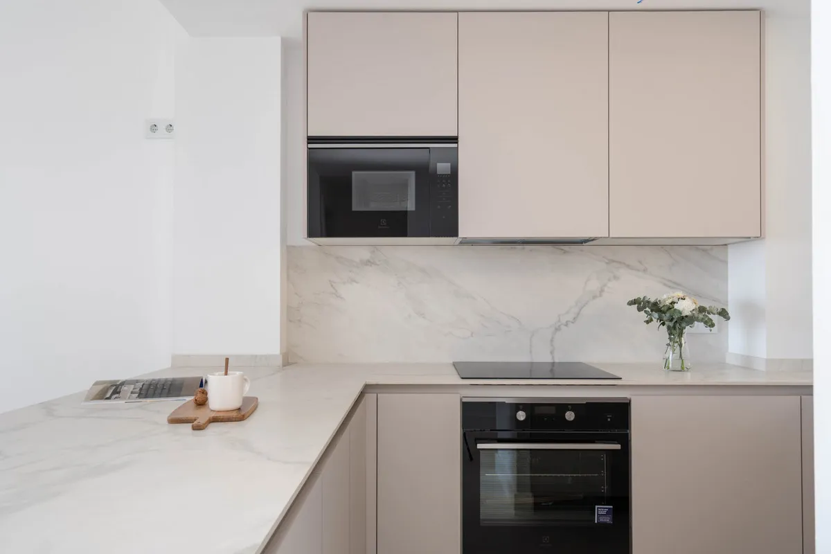 0a293b53-cfde-4ac2-98e0-744abc748553