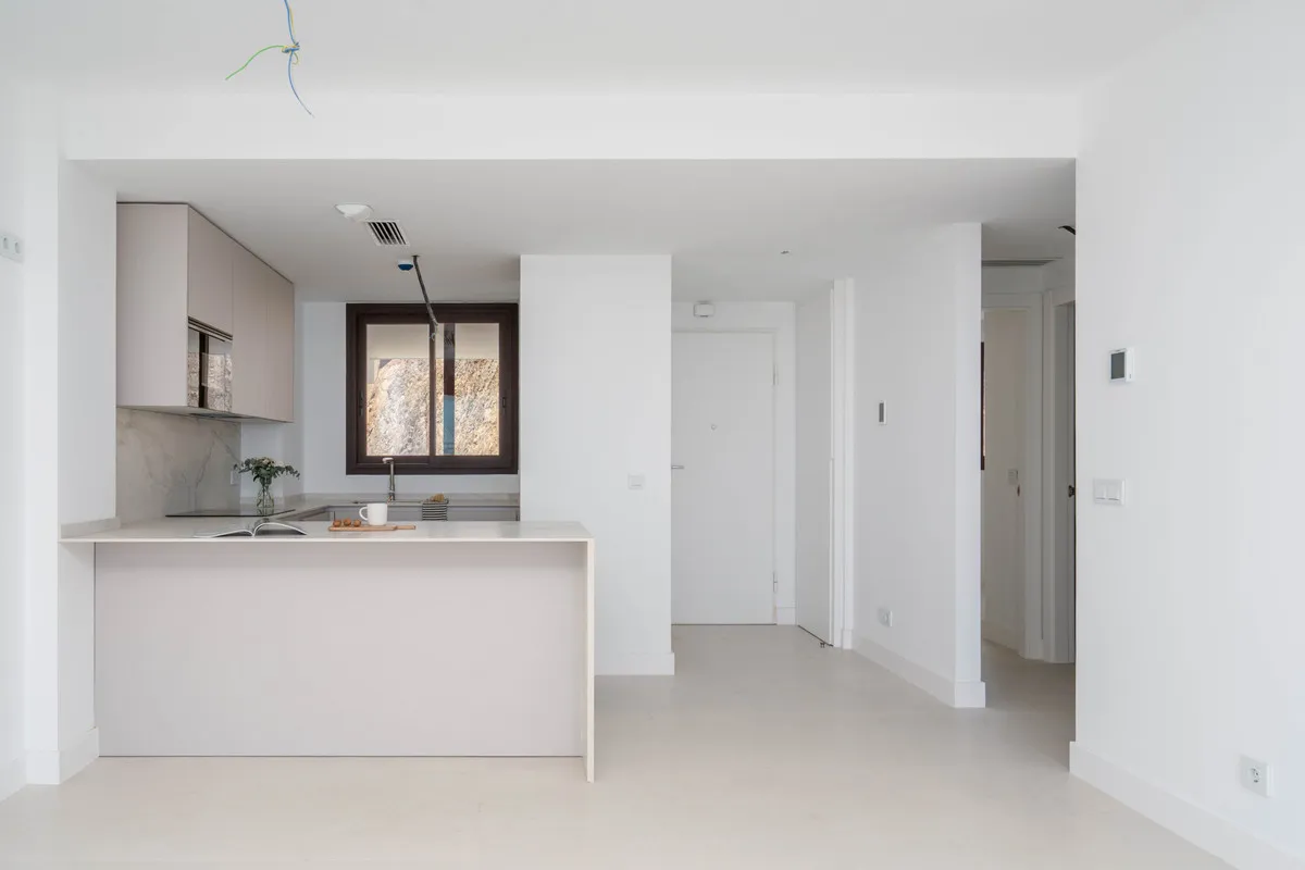 6abc44f9-6e9b-4a75-97db-b1169e5e96d9