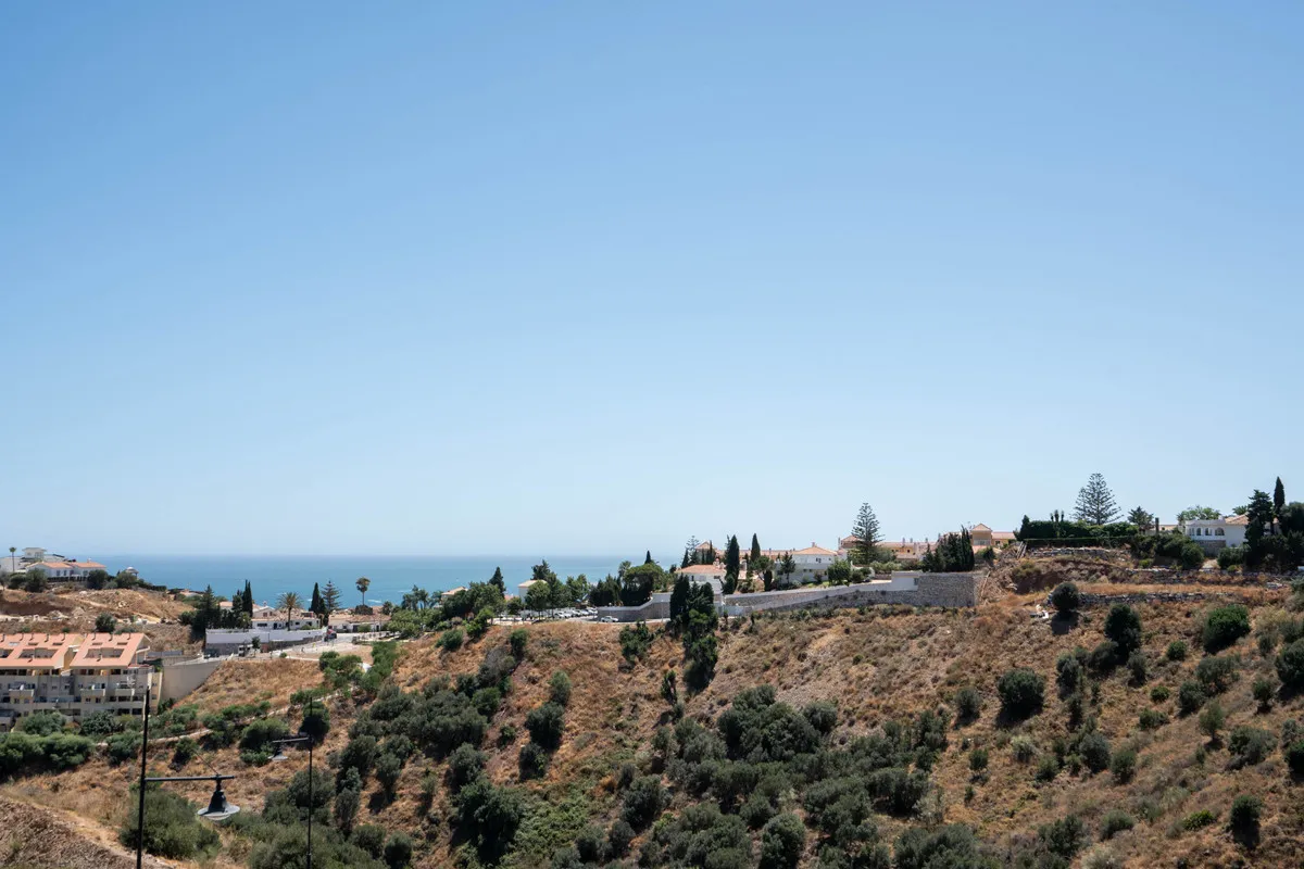 ccd84c8f-ca74-466d-a25a-9d50b00d91d9