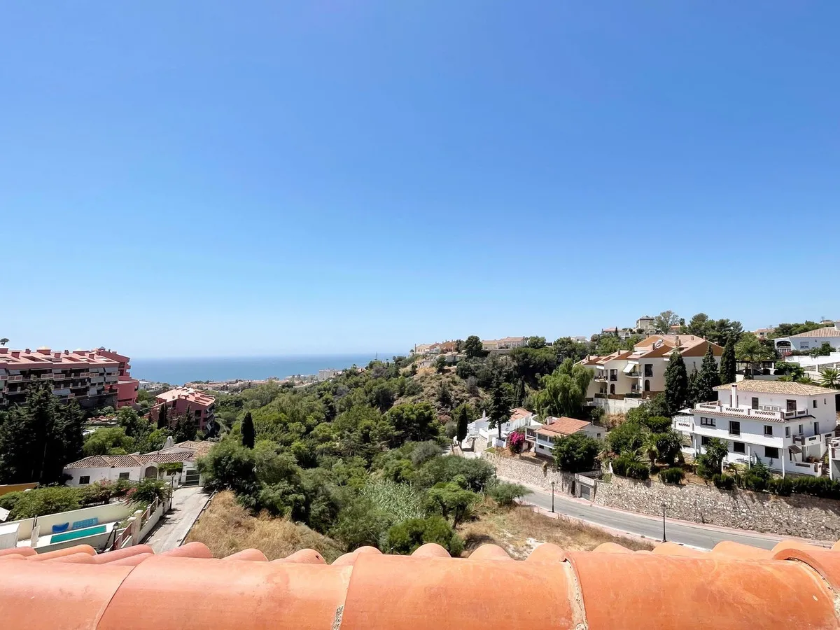 81b80fd9-4bd3-4193-bd21-76e996e5c06a