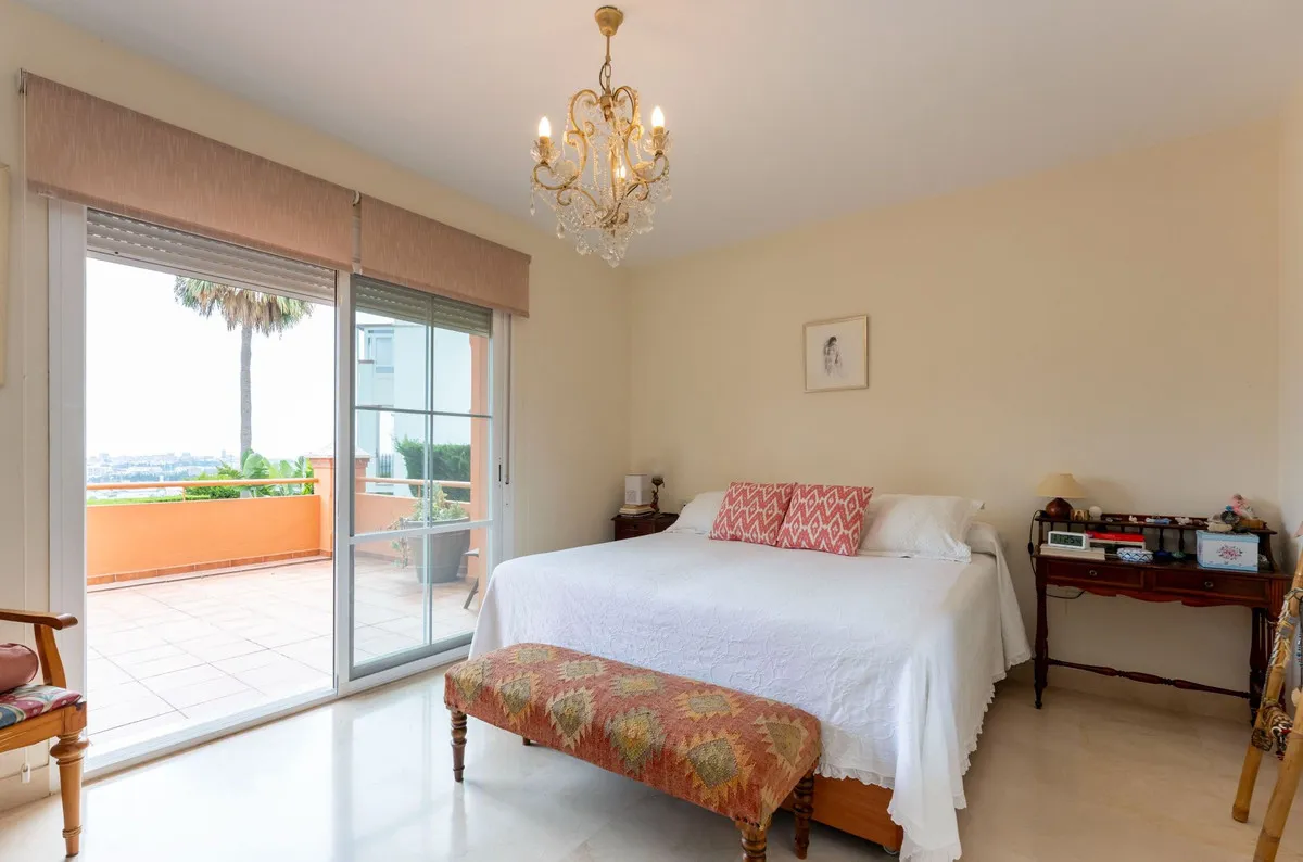 dd66ac01-041d-4423-bdfa-a11eb720b3d3