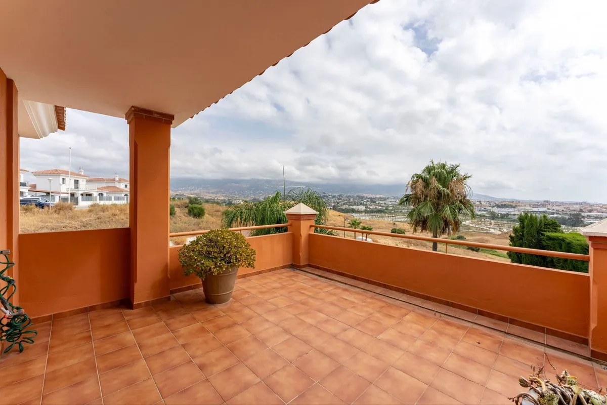 eab5f120-5fa9-4715-b9ce-6e610660190d