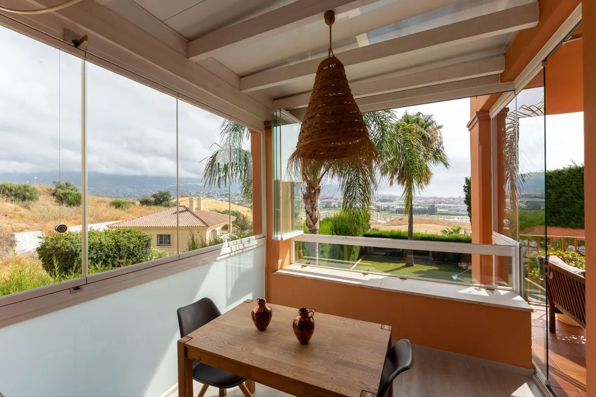 fdf817e7-ae3e-4583-bb4b-82d8d05ceceb