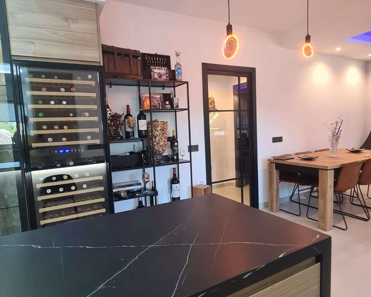 0538e0ce-055f-45ff-a6eb-8521d8158343