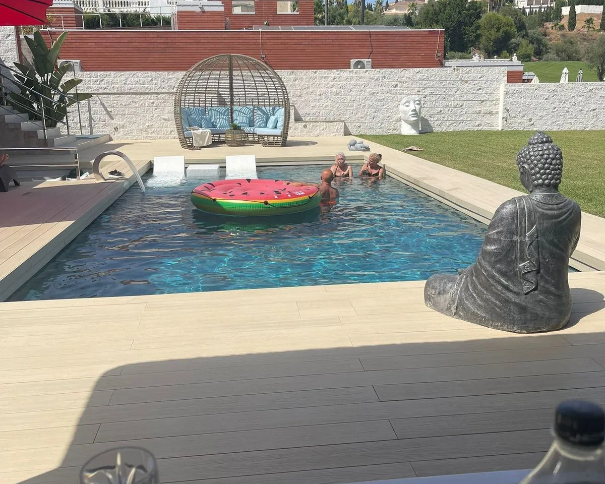 5faa81cb-cdff-4167-9556-11757c21f439