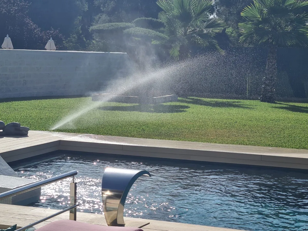 fd2dfb7e-bdff-456e-93a2-bf67bd13ae5d