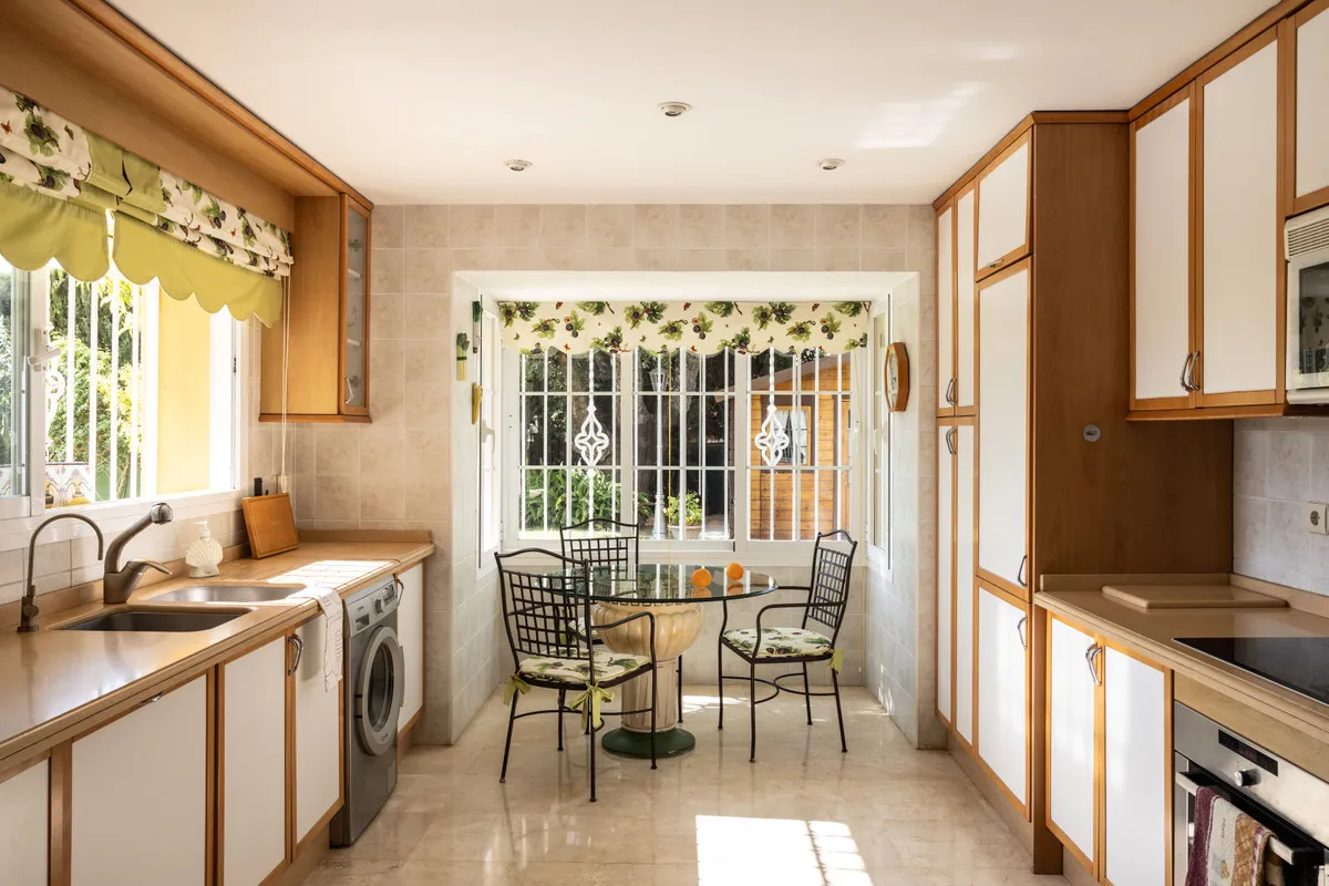 3d65908a-ef3e-4c91-9a7b-9c2e87c13b27