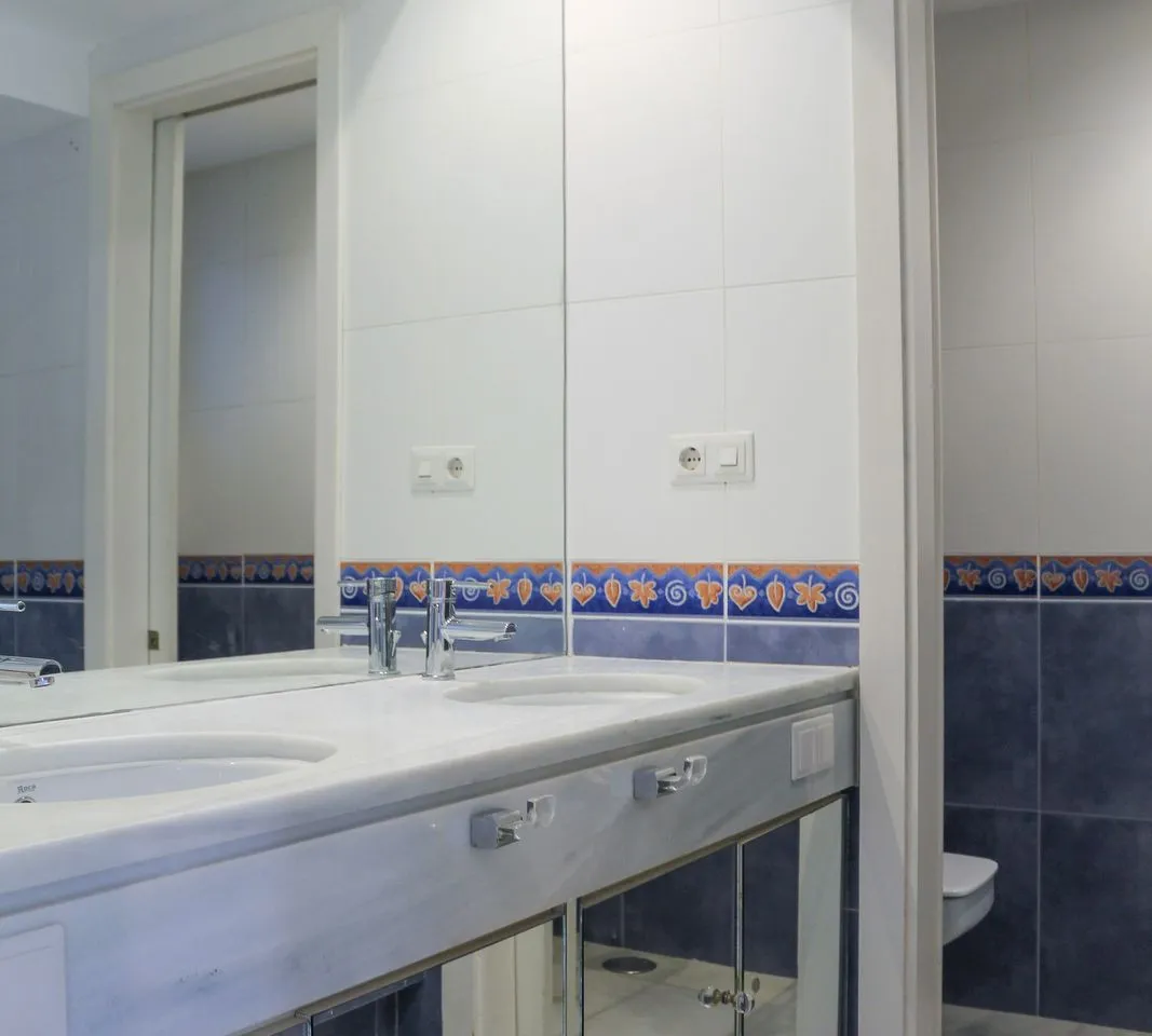 2d4018dc-3cf0-4ffd-8a87-1ad78174295b