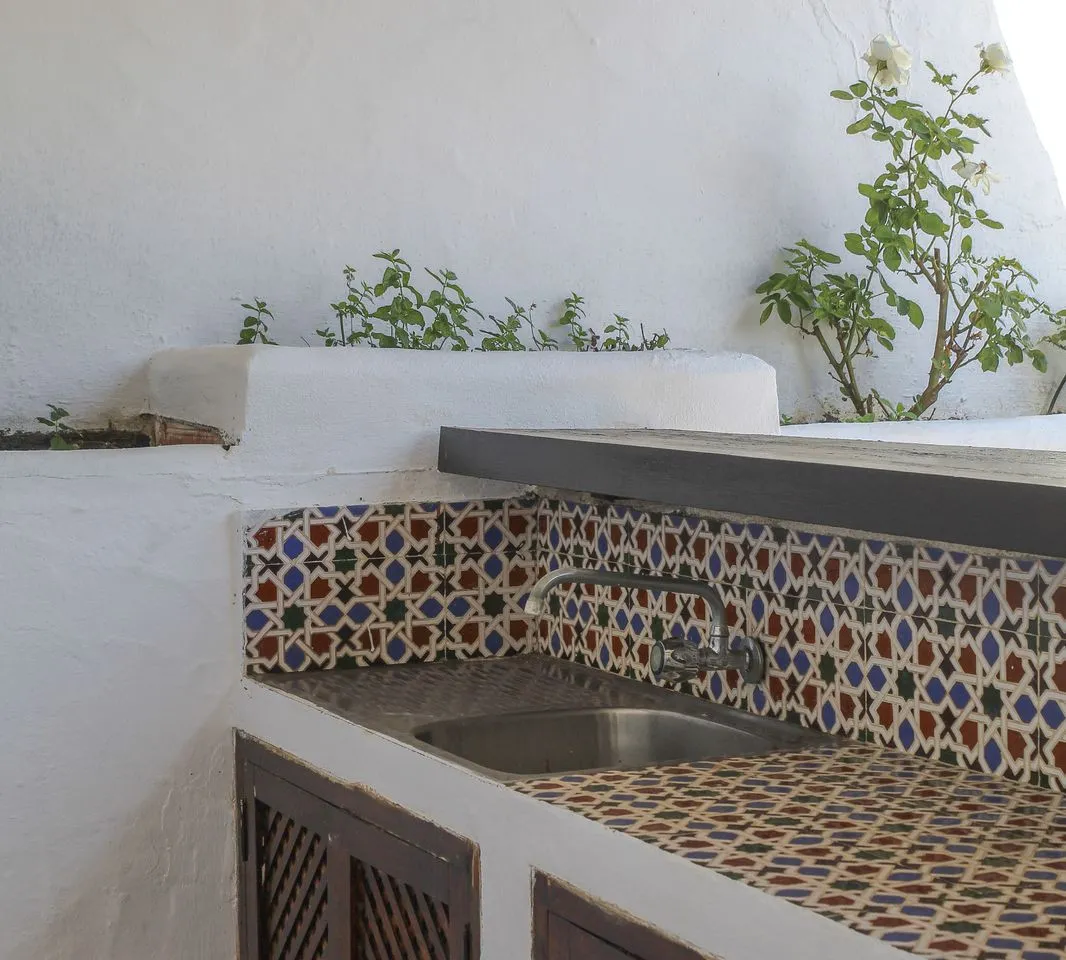 ed0d75a9-b902-49f2-ad0f-62b6ac1fb03e