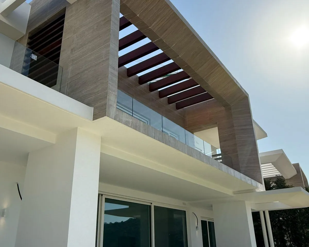 b1a740b6-b150-436c-a99b-257c57d50dac