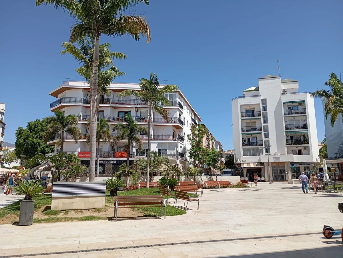 8a732978-1c6b-4e61-be91-6589b36d10dd